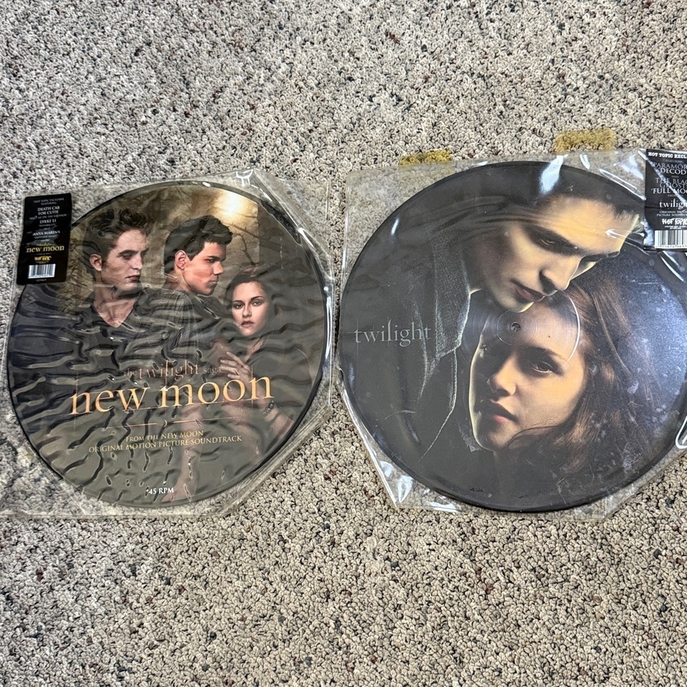 Hot Topic Exclusive Limited Edition Picture Discs Twilight New Moon Soundtrack